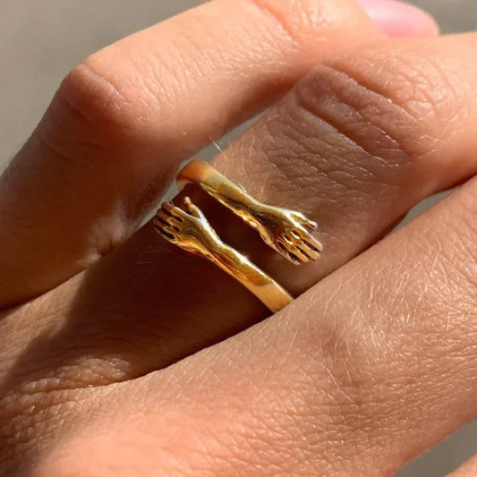 Anillo "Abrazo Infinito" - Brilla Bonita